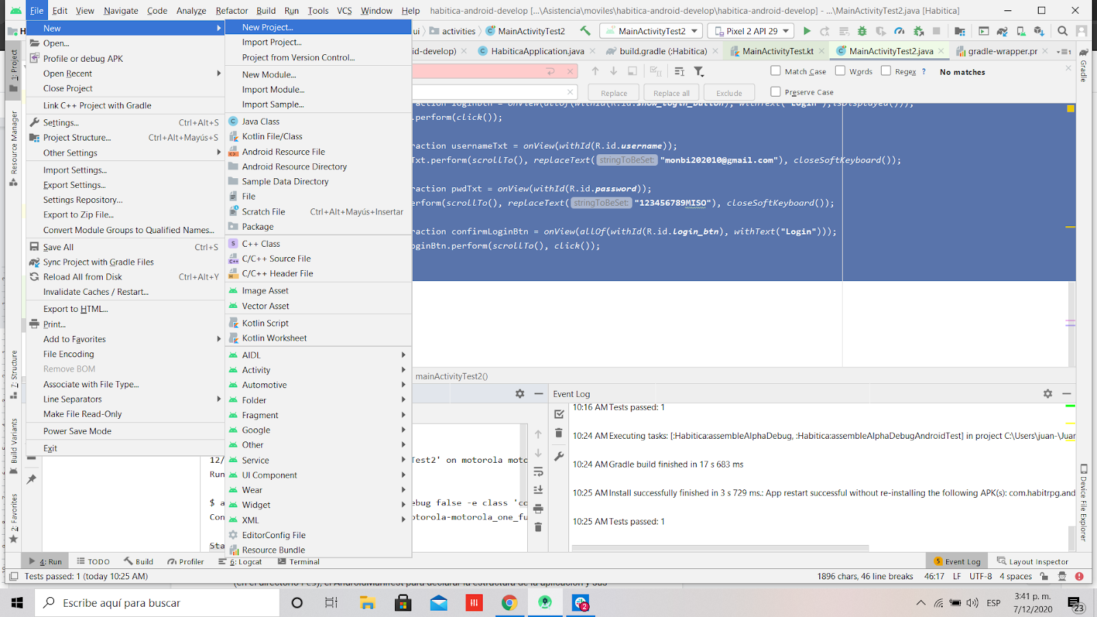 Menú de paneles de la parte superior del IDE de Android Studio con la pestaña File (primera de izquierda a derecha) abierta y la opción \